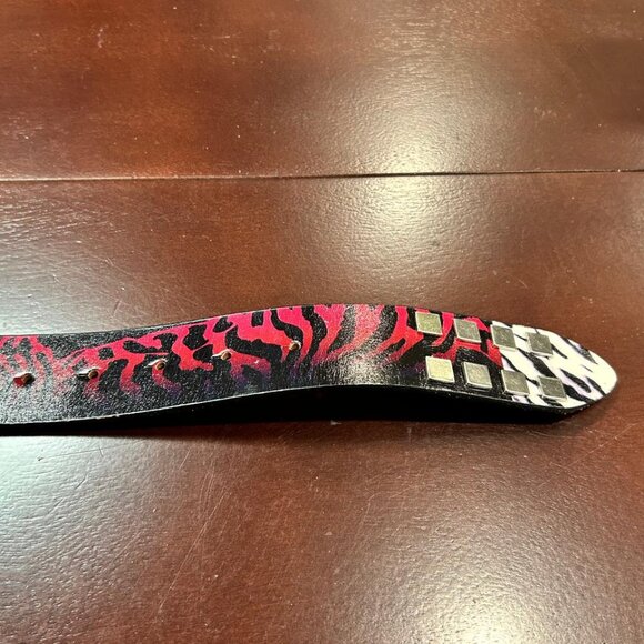 Christian Audigier Vintage Handmade Genuine Leather Belt (Stud Effect) - Picture 4 of 9